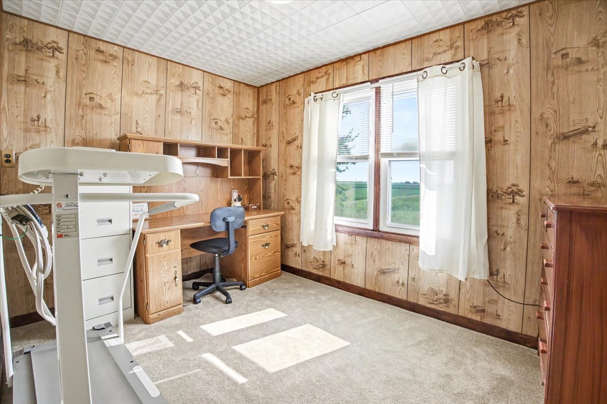 9898 E 1200 North Road Property Photo 28