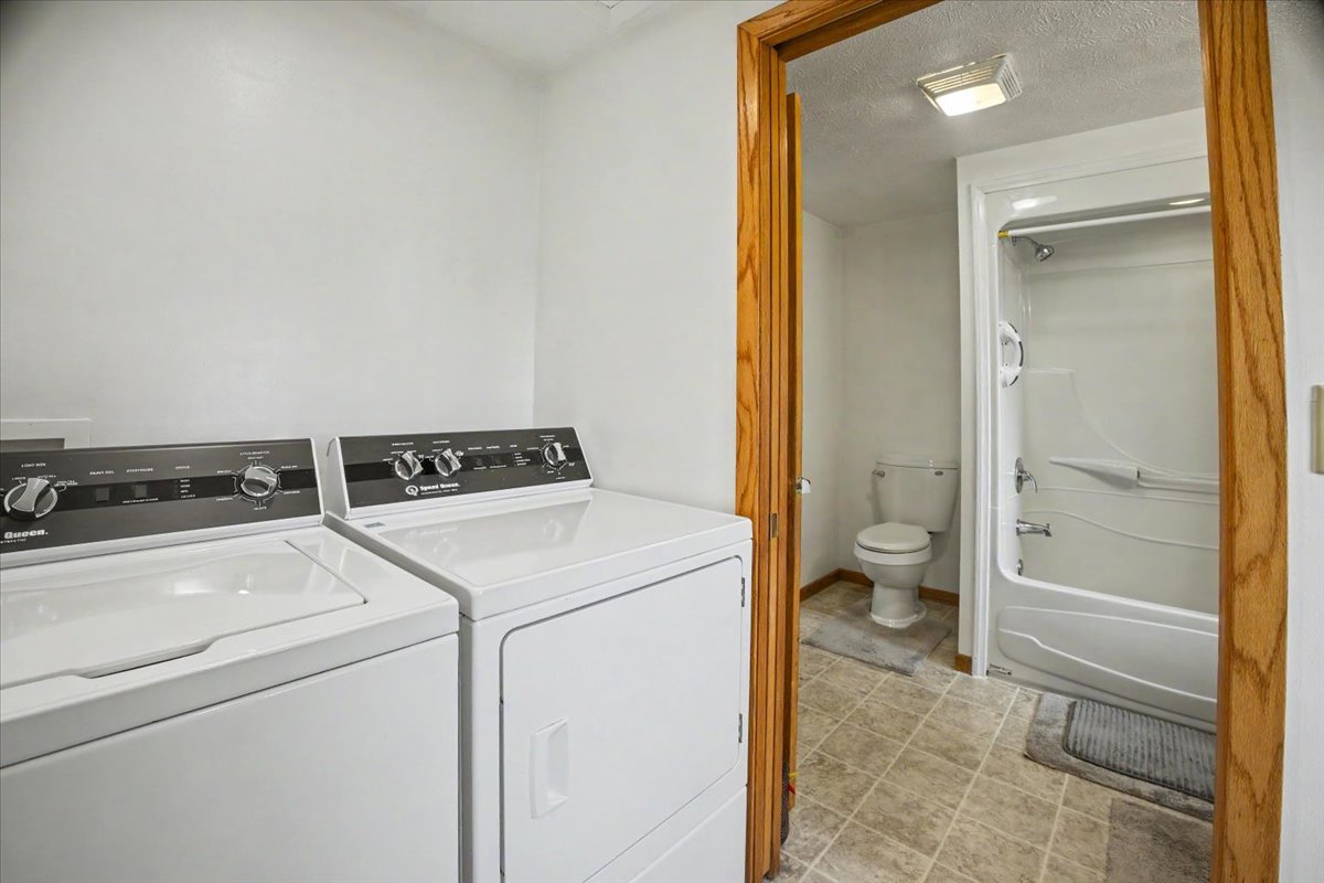 9898 E 1200 North Road Property Photo 34
