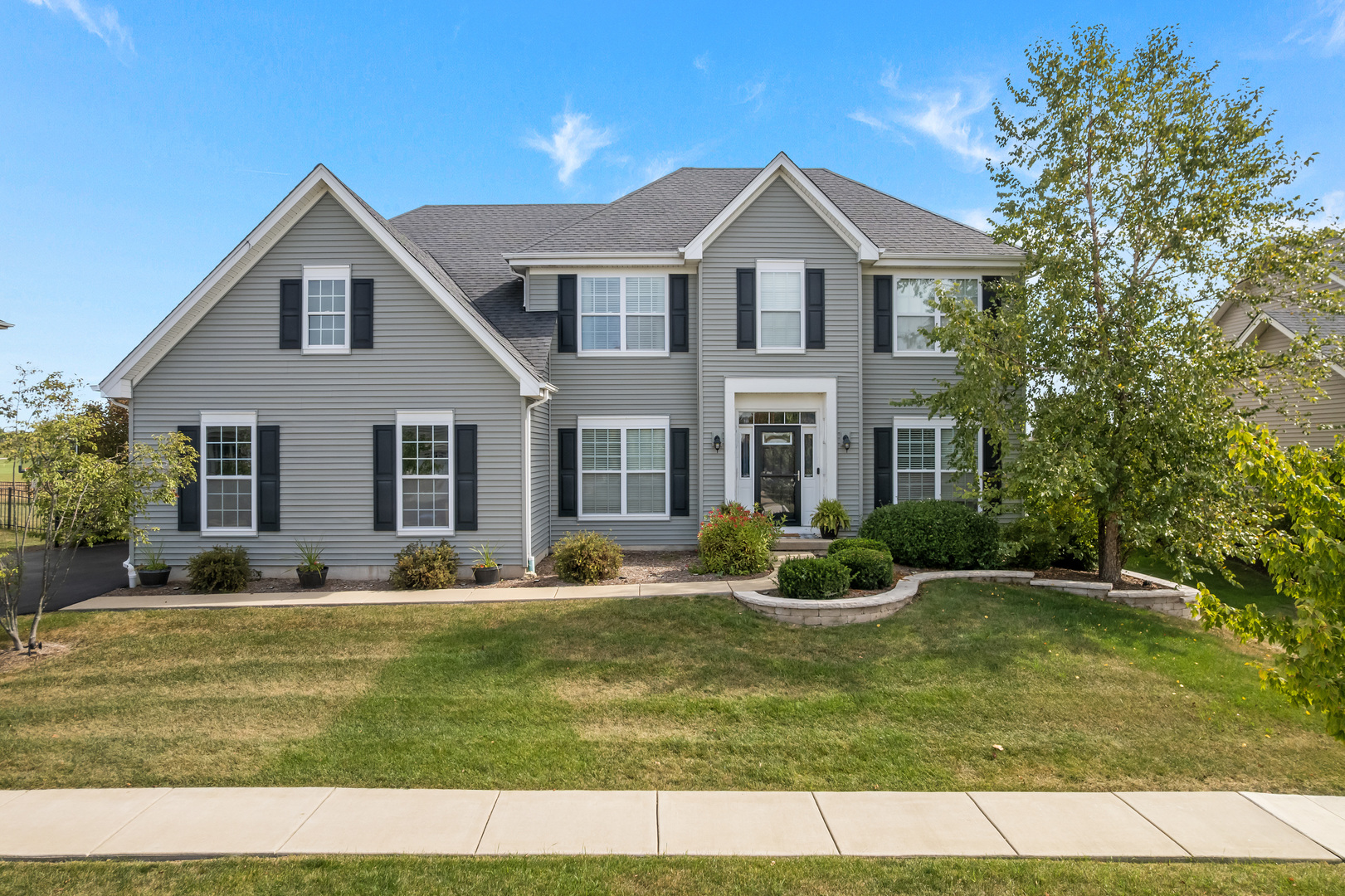 0n285 King Drive Property Photo 1