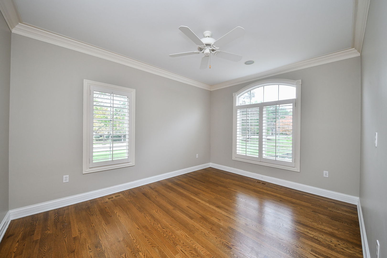 325 Delnor Glen Drive 325 Property Photo 2