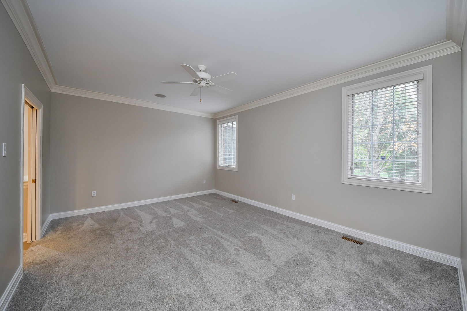 325 Delnor Glen Drive 325 Property Photo 9