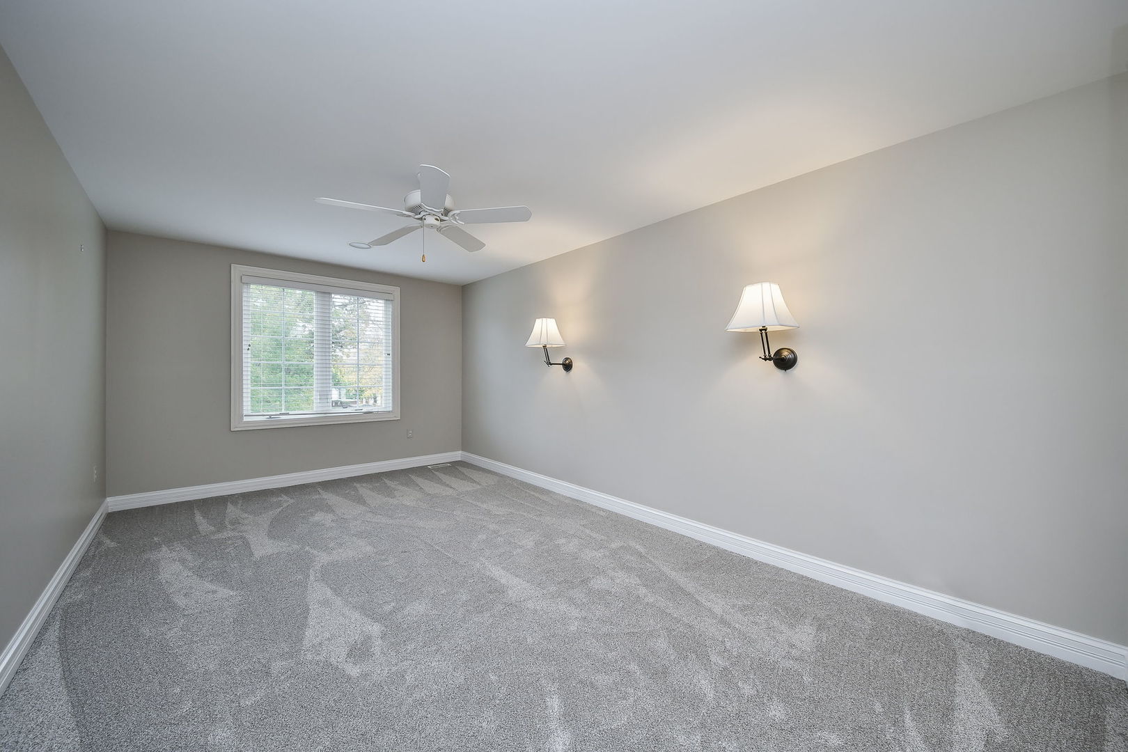 325 Delnor Glen Drive 325 Property Photo 14