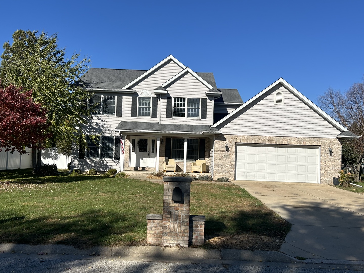 1713 W Bob O Link Drive Property Photo 1