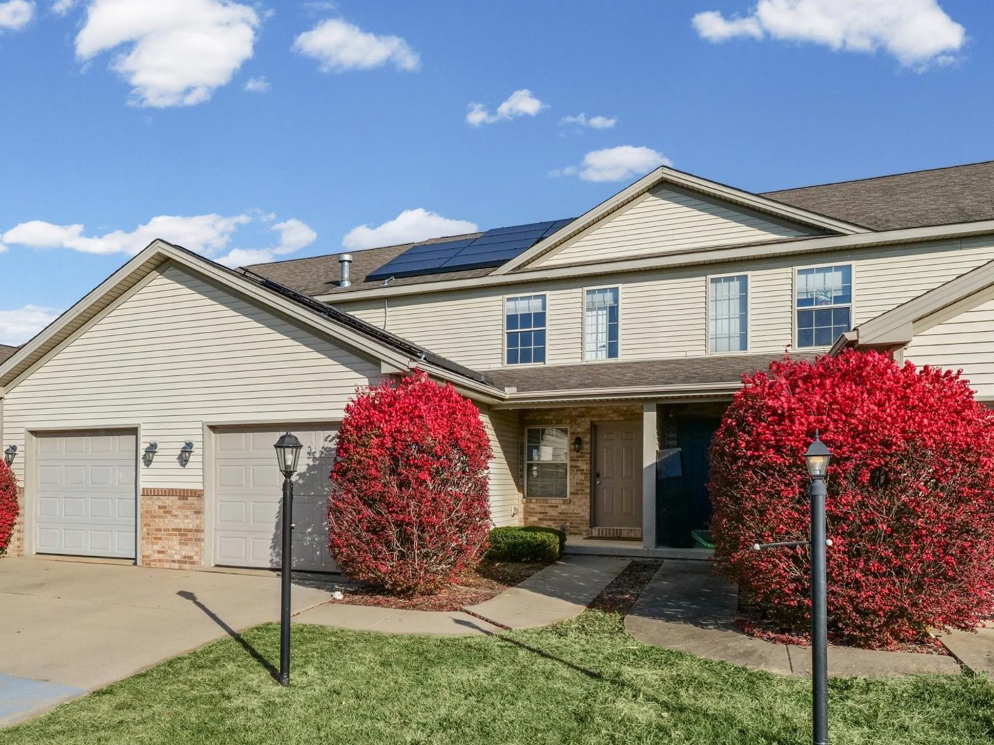 1424 Bluegrass Lane Property Photo 1