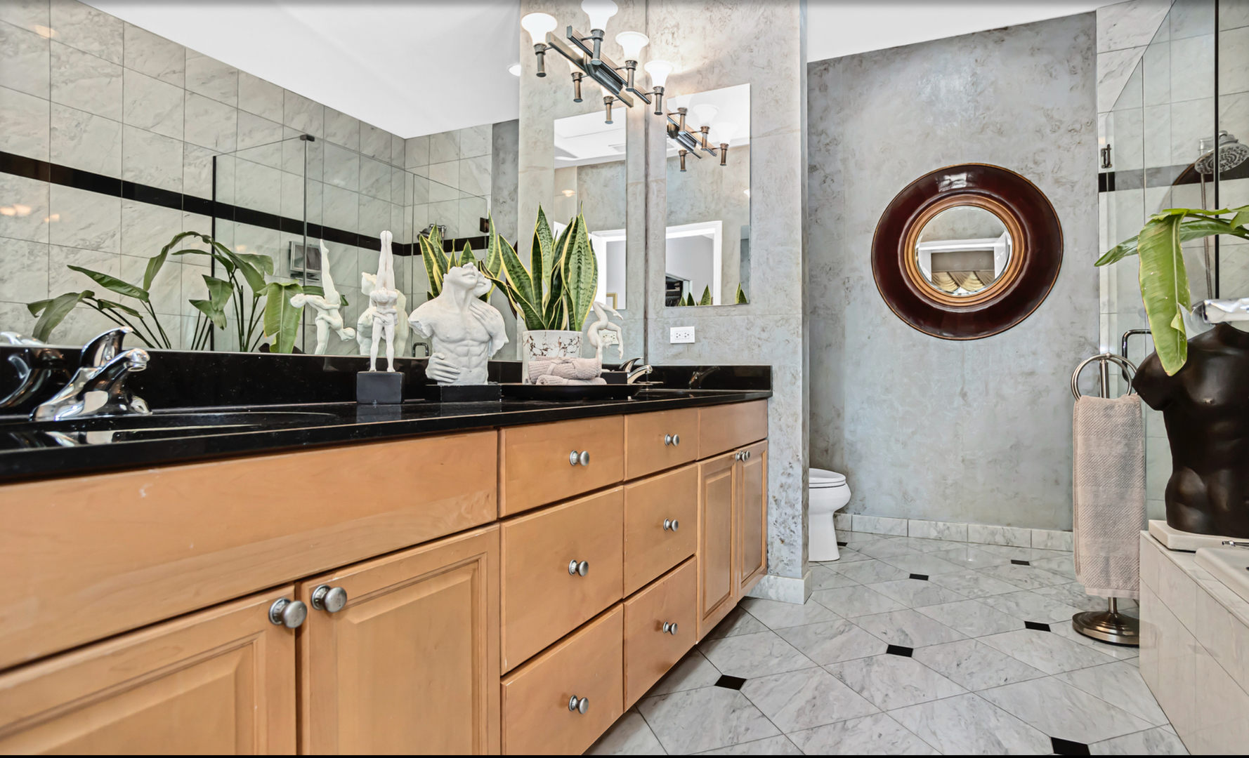 508 W Melrose Street Ph-w Property Photo 25