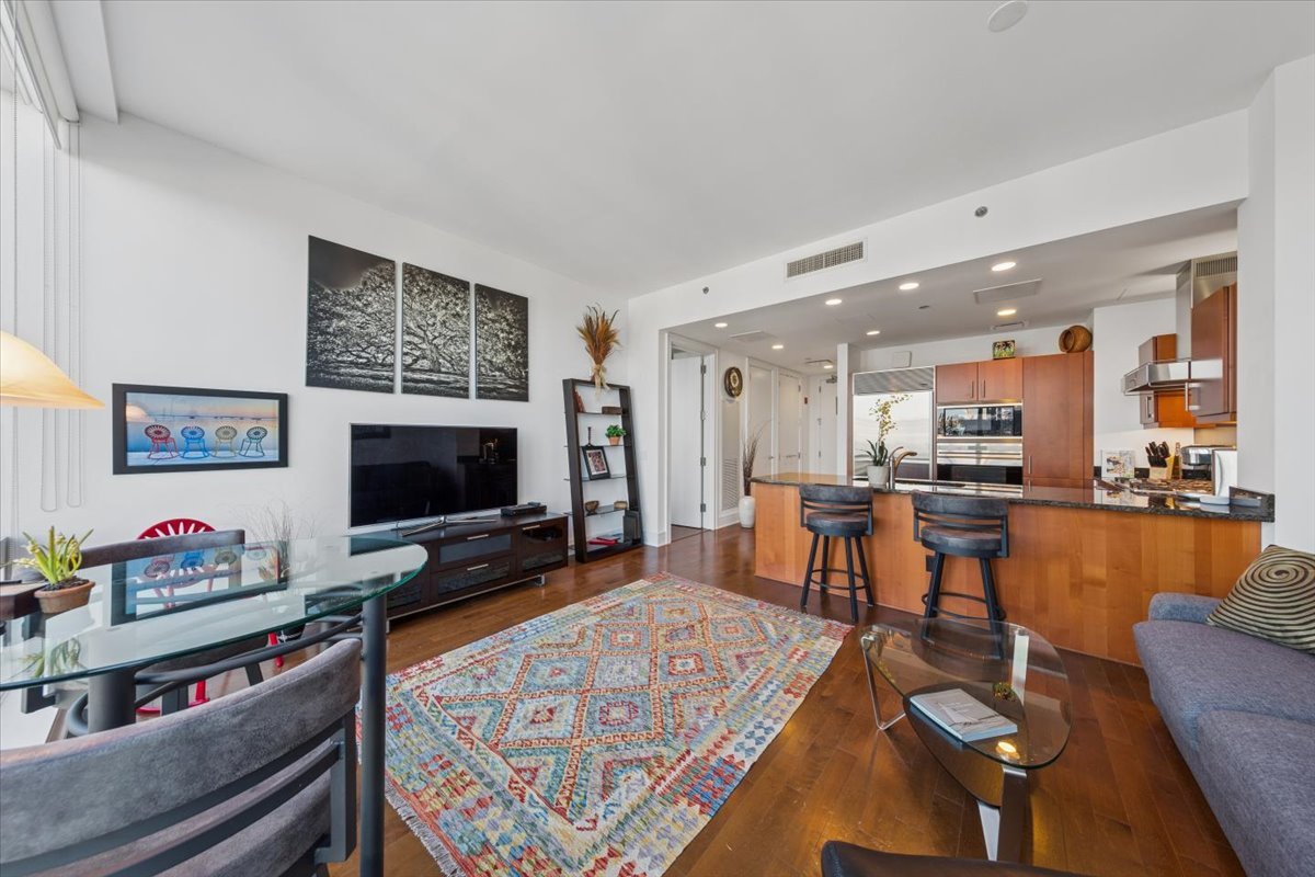 401 N Wabash Avenue 37i Property Photo 11