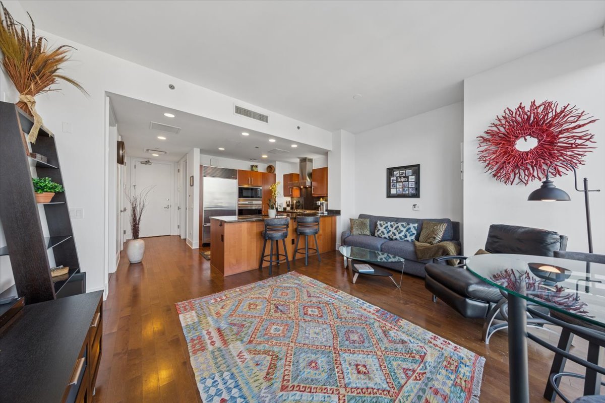 401 N Wabash Avenue 37i Property Photo 12