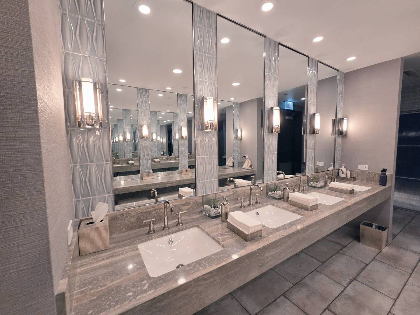 401 N Wabash Avenue 79c Property Photo 28