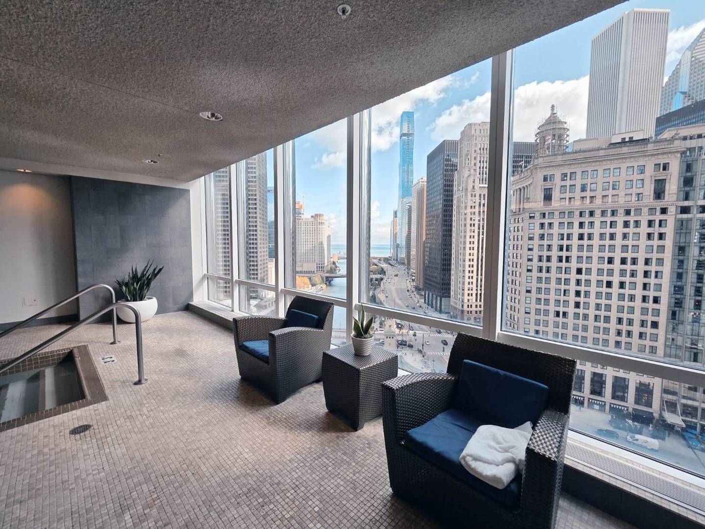 401 N Wabash Avenue 79c Property Photo 34