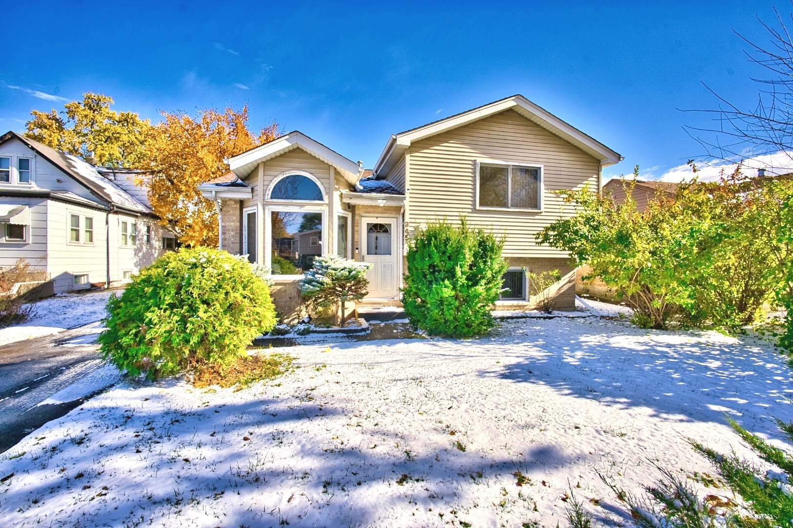 345 Ash Avenue Property Photo 1