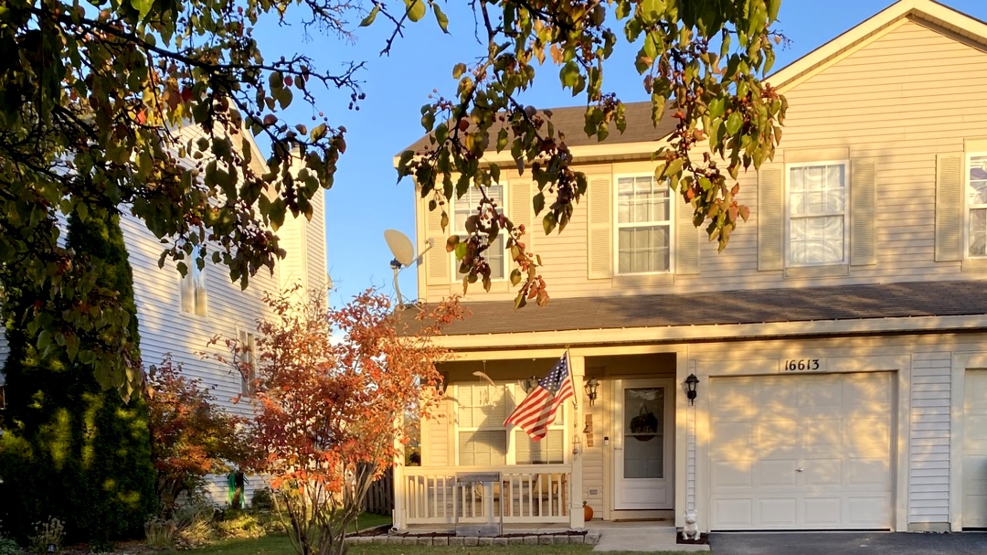 16613 W Adobe Drive Property Photo 1