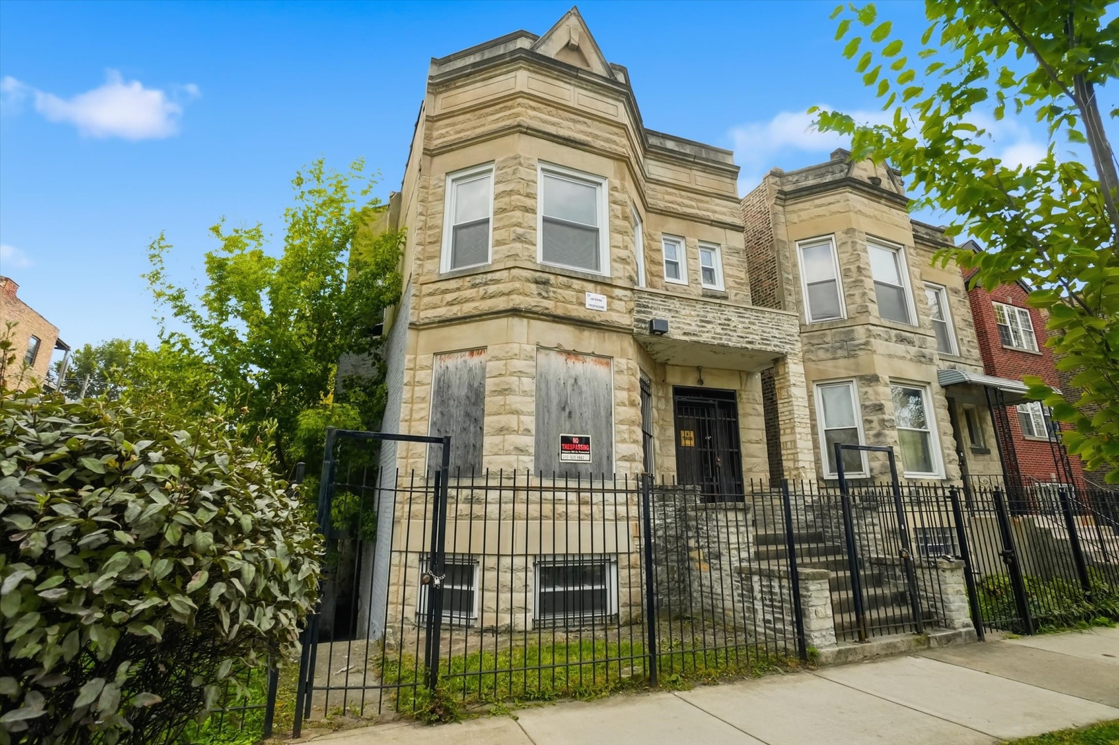 3109 W Lexington Street Property Photo 2