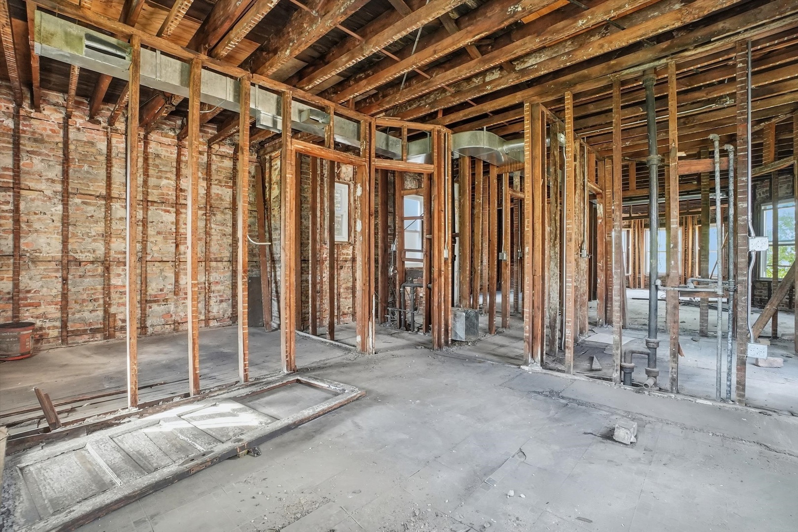 3109 W Lexington Street Property Photo 6