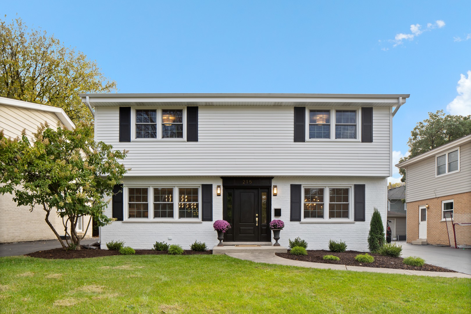 215 45th Street Property Photo 1