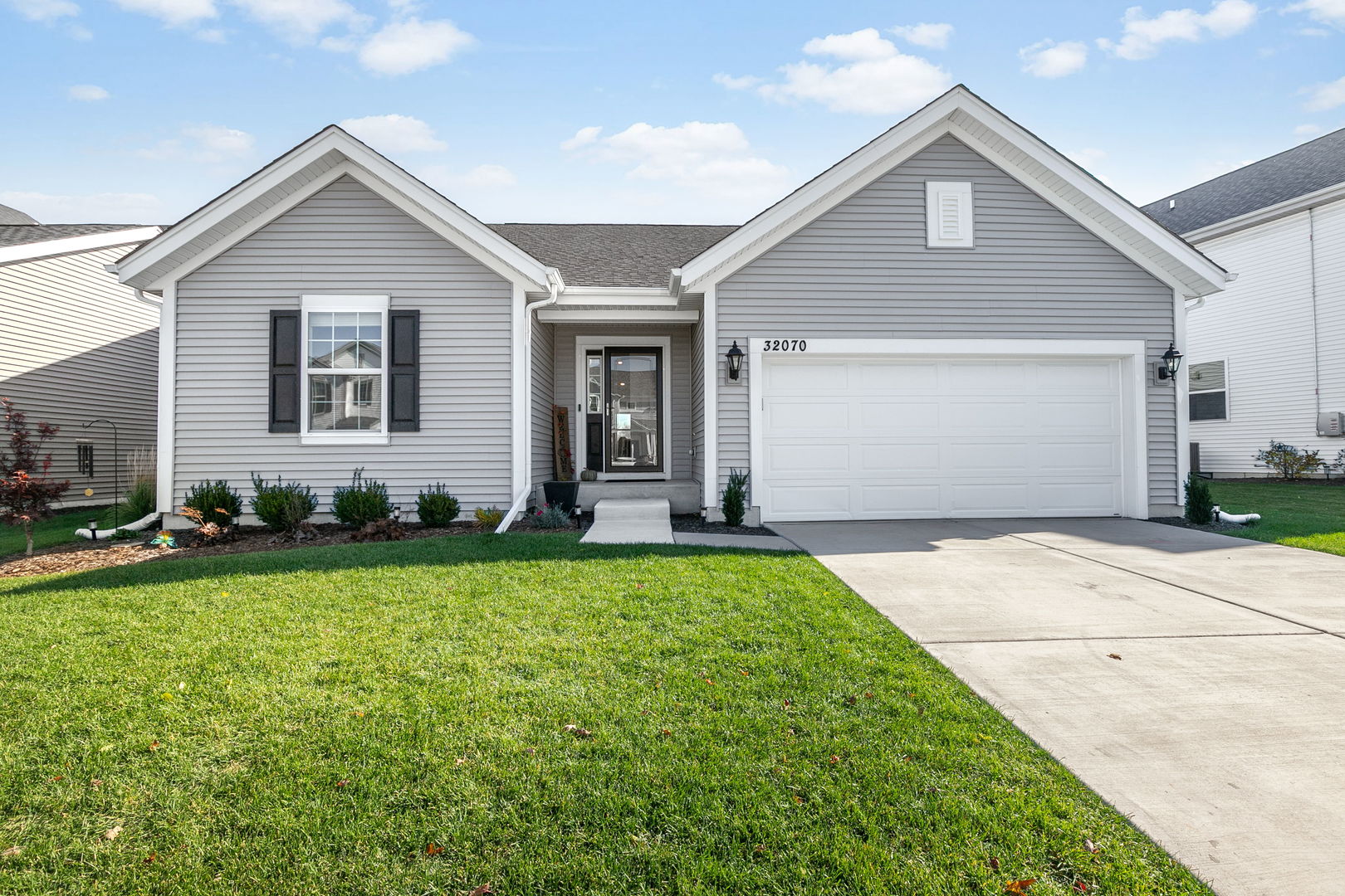 32070 Savannah Drive Property Photo 1