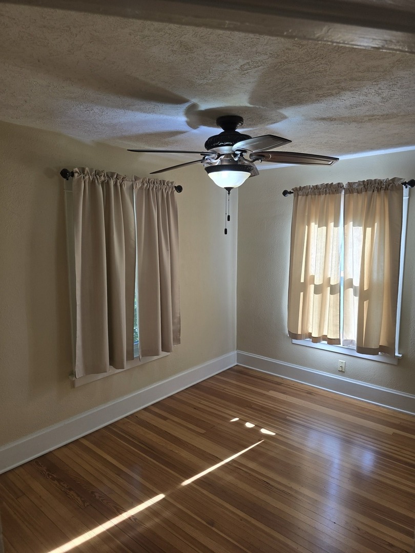 807 Apple Street Property Photo 9
