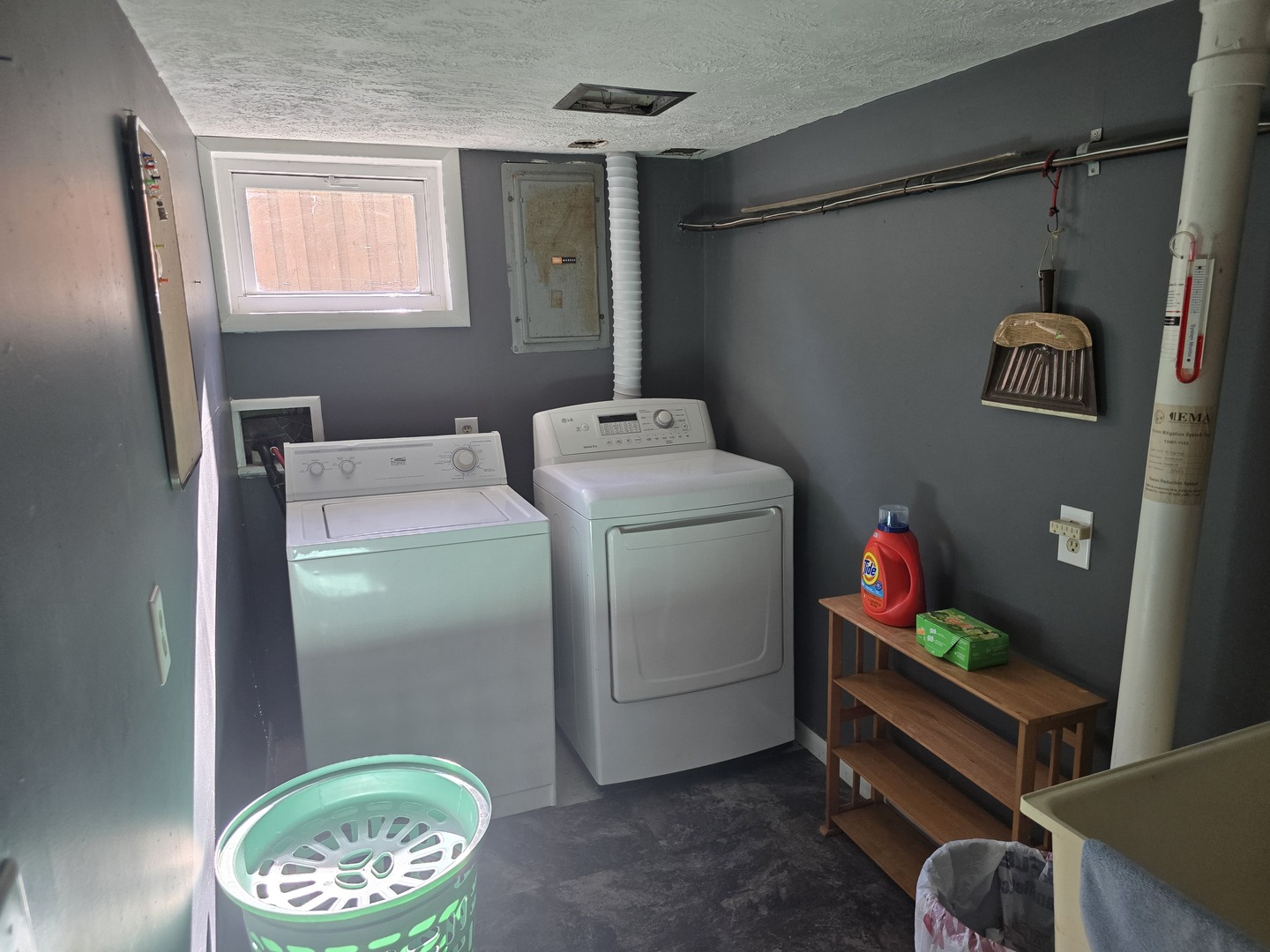 807 Apple Street Property Photo 14