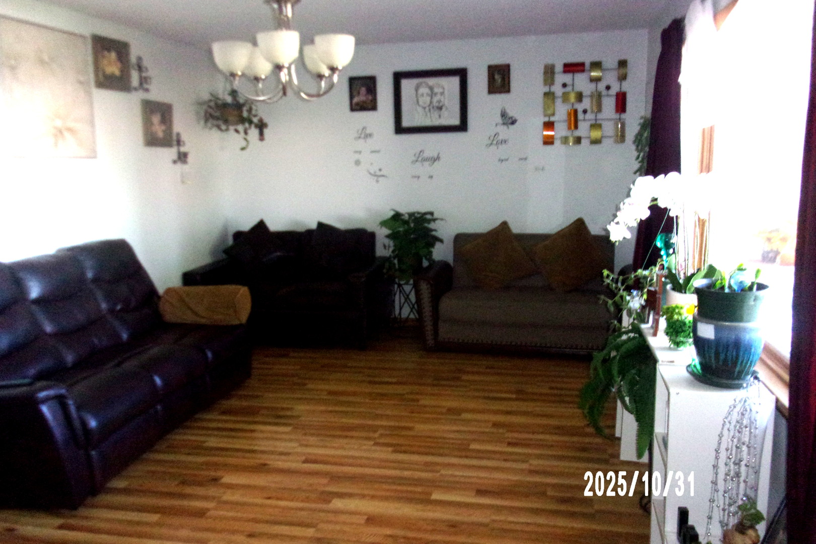 407 E Pine Street Property Photo 5