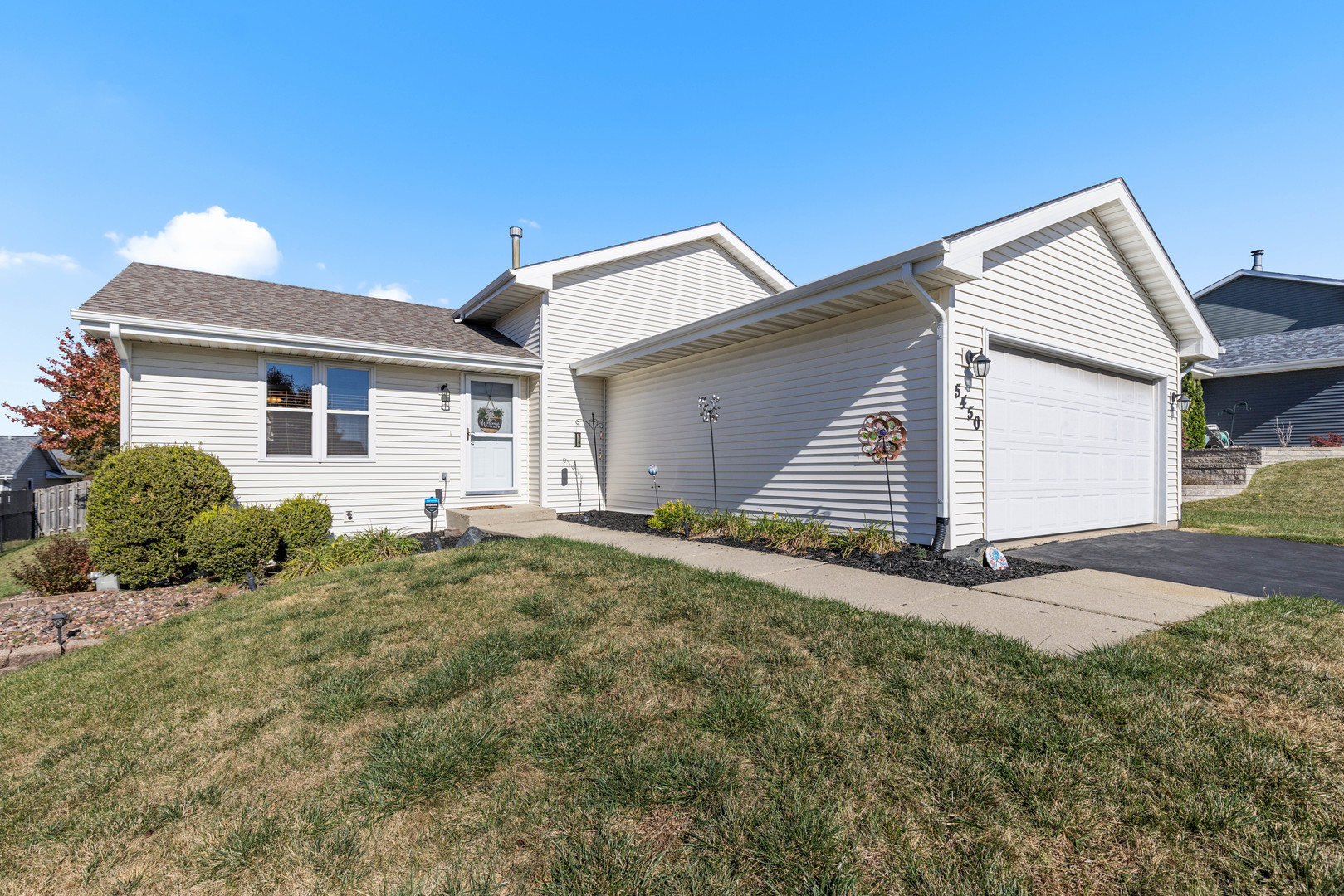 5450 Pocono Drive Property Photo 1