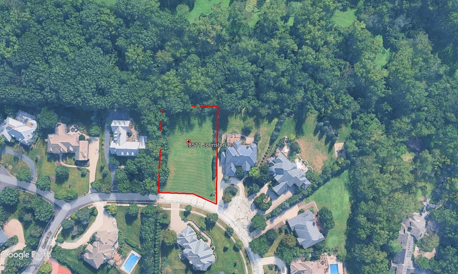 8511 Johnston Road Property Photo 1