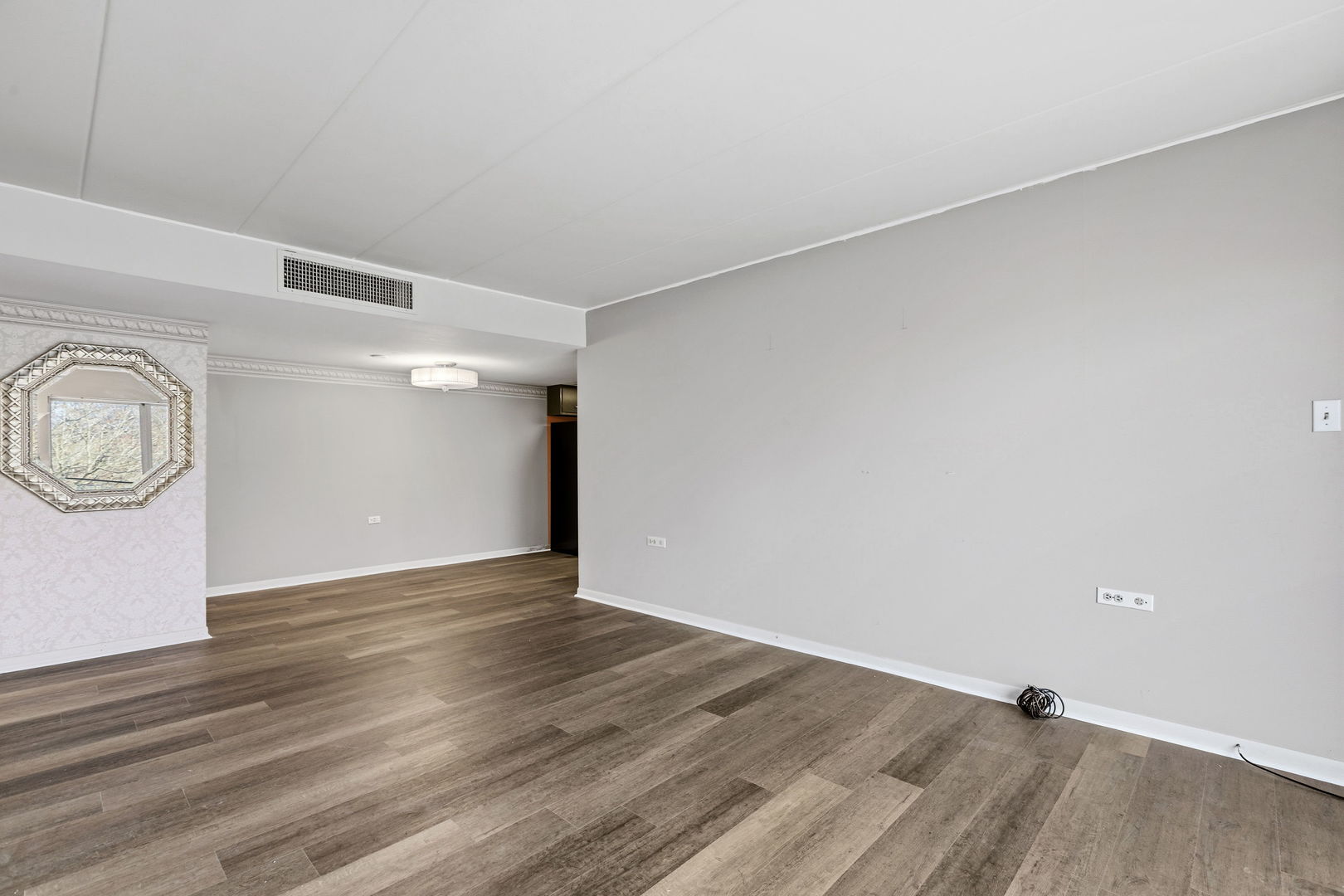 12509023 Property Photo 4