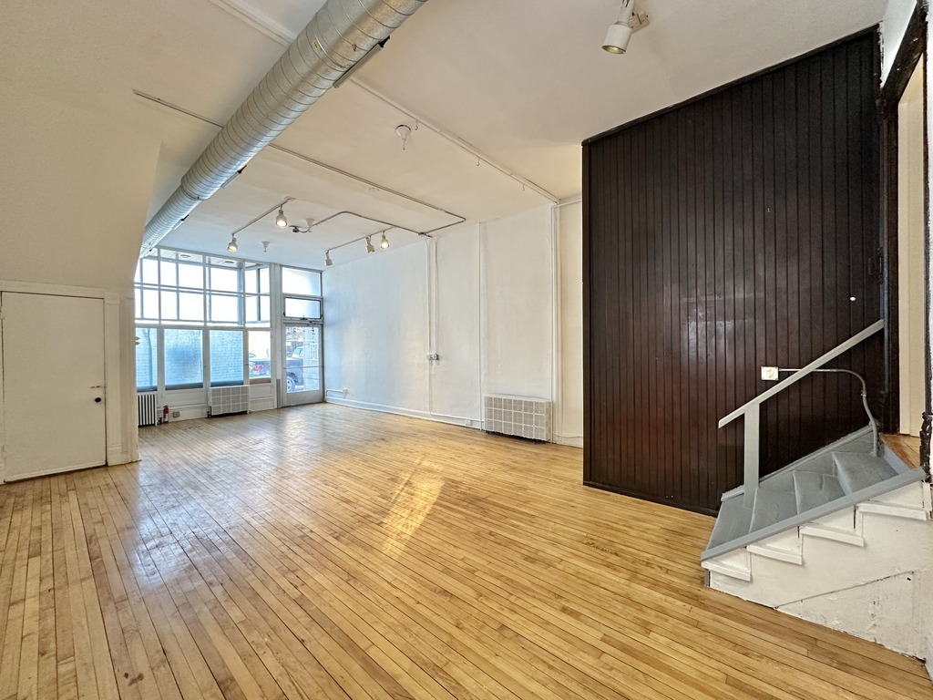 3422 N Lincoln Avenue Store Property Photo 11