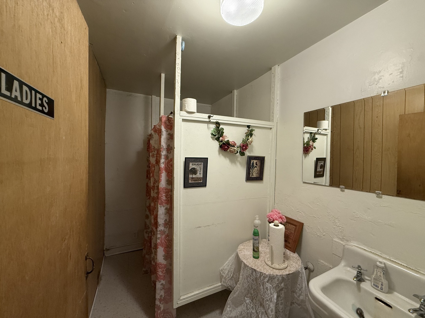5154 S Halsted Street Property Photo 8