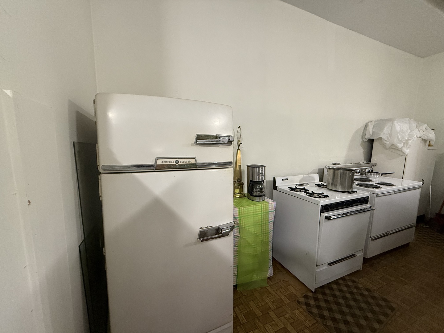 5154 S Halsted Street Property Photo 12
