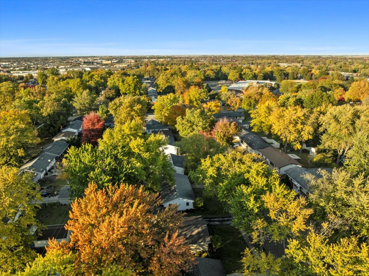 1224 Townley Drive Property Photo 4