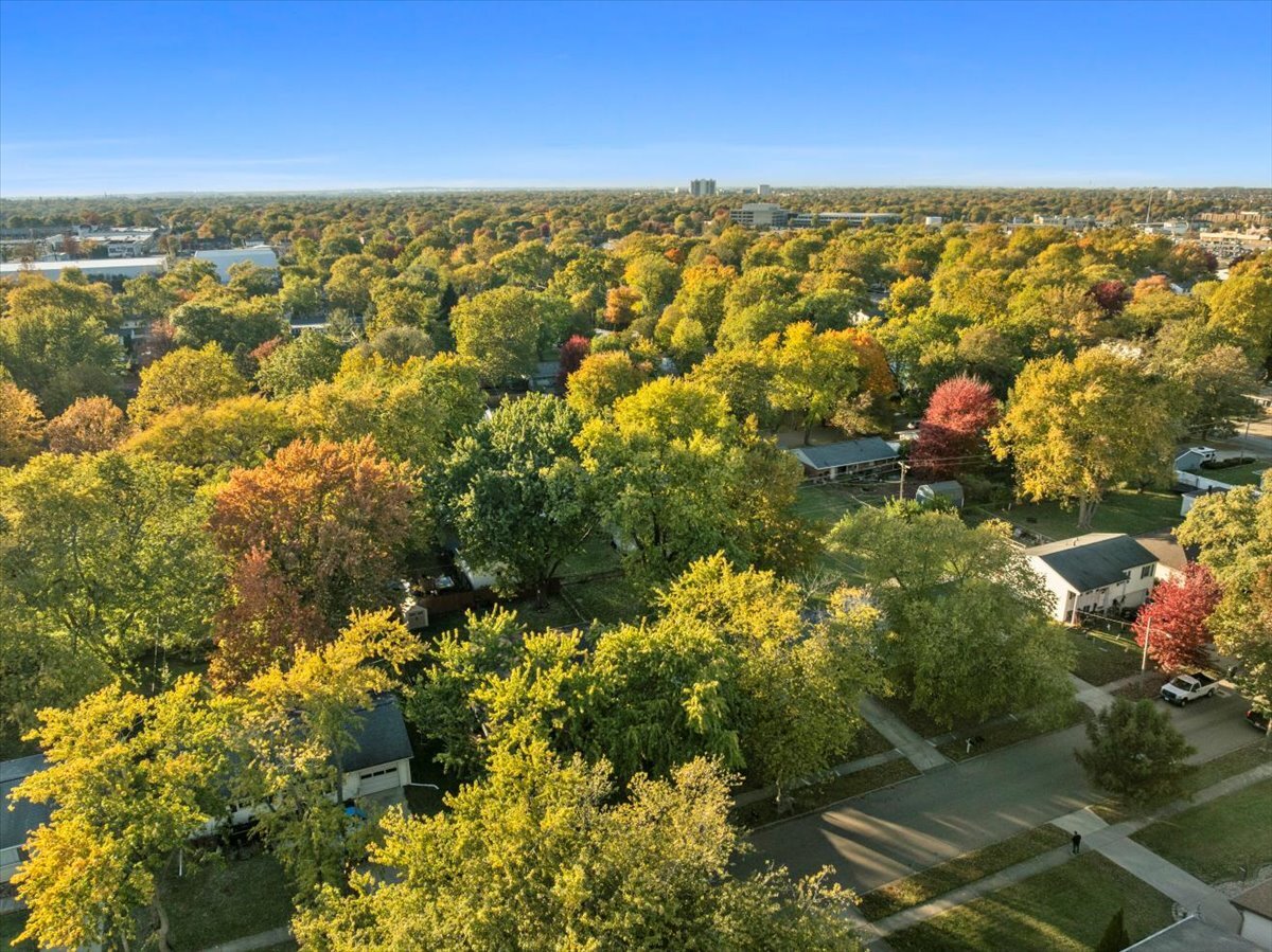 1224 Townley Drive Property Photo 5