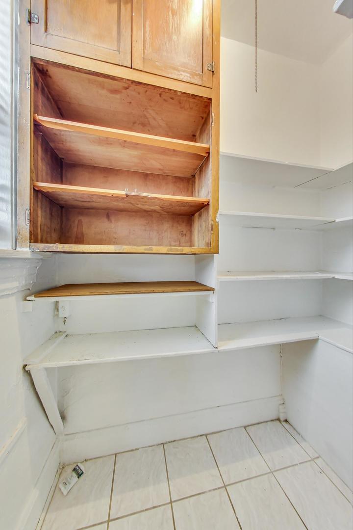 700 N Kedzie Avenue Property Photo 22