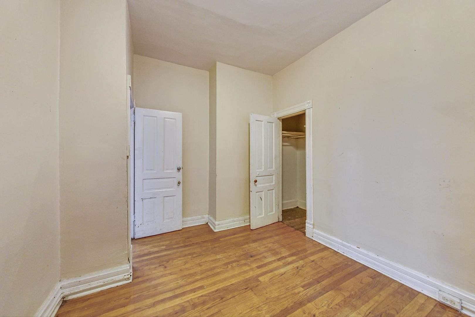 700 N Kedzie Avenue Property Photo 28