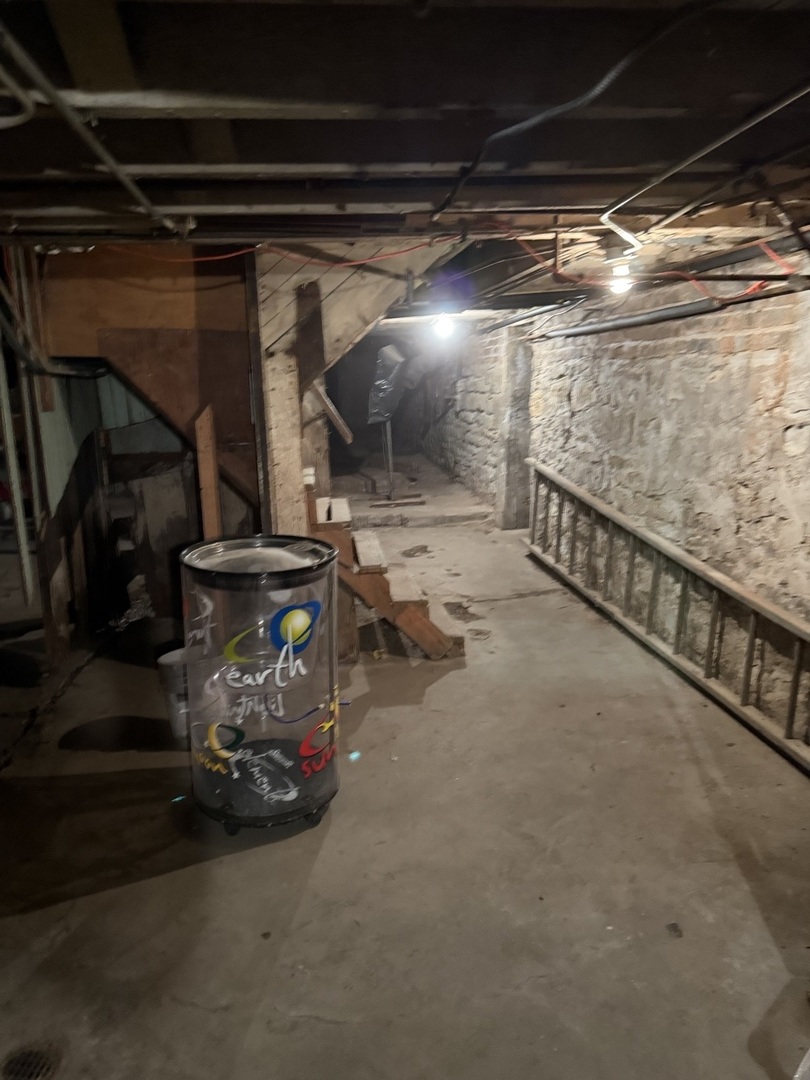 700 N Kedzie Avenue Property Photo 83