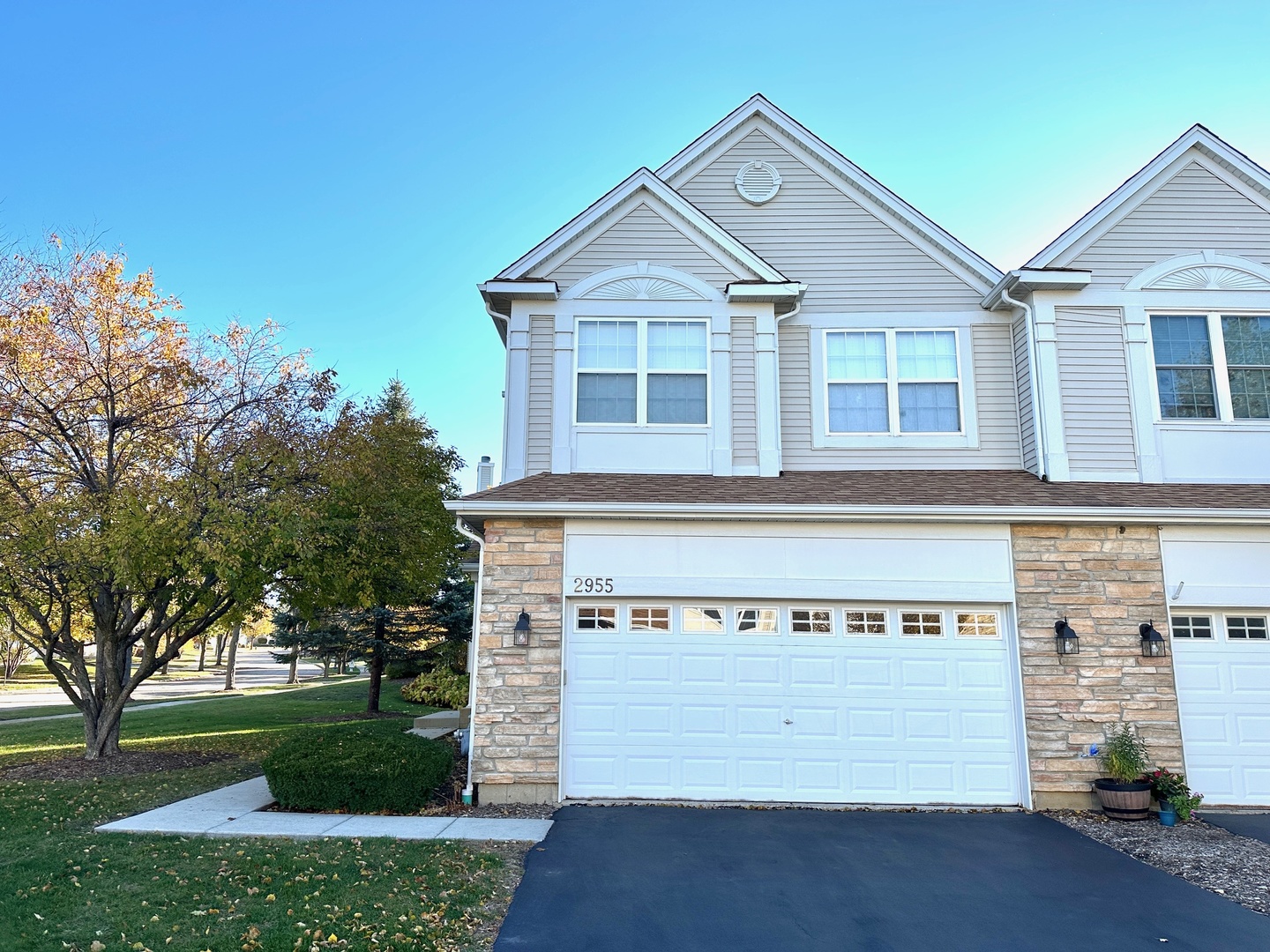 2955 Talaga Drive 2955 Property Photo 1