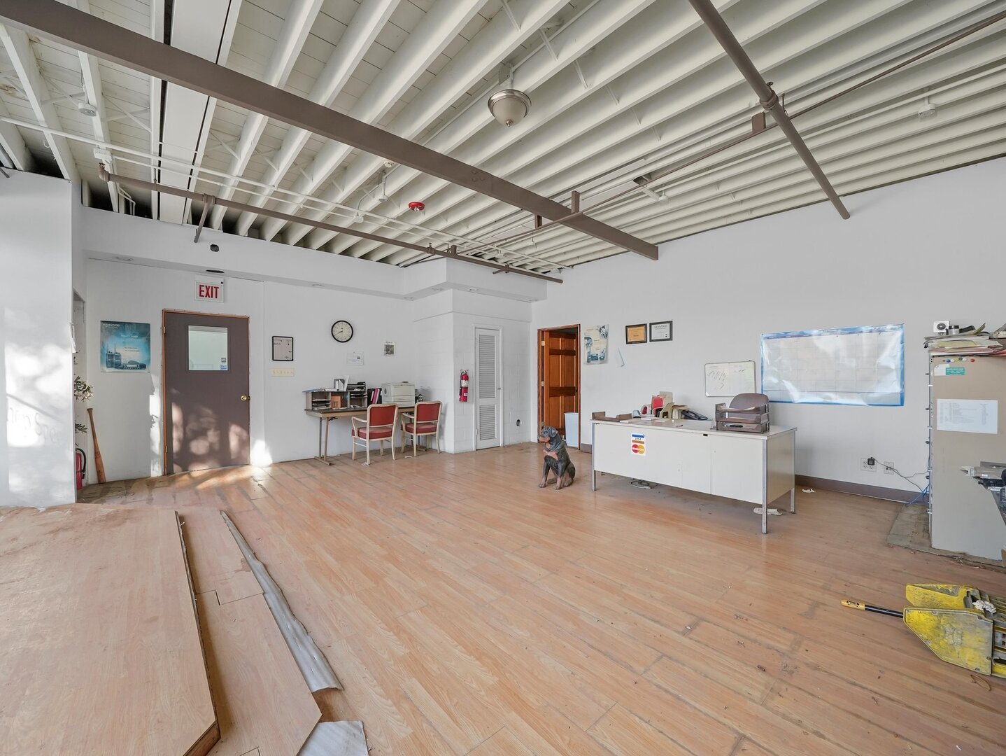 4606 W Cermak Road Property Photo 21