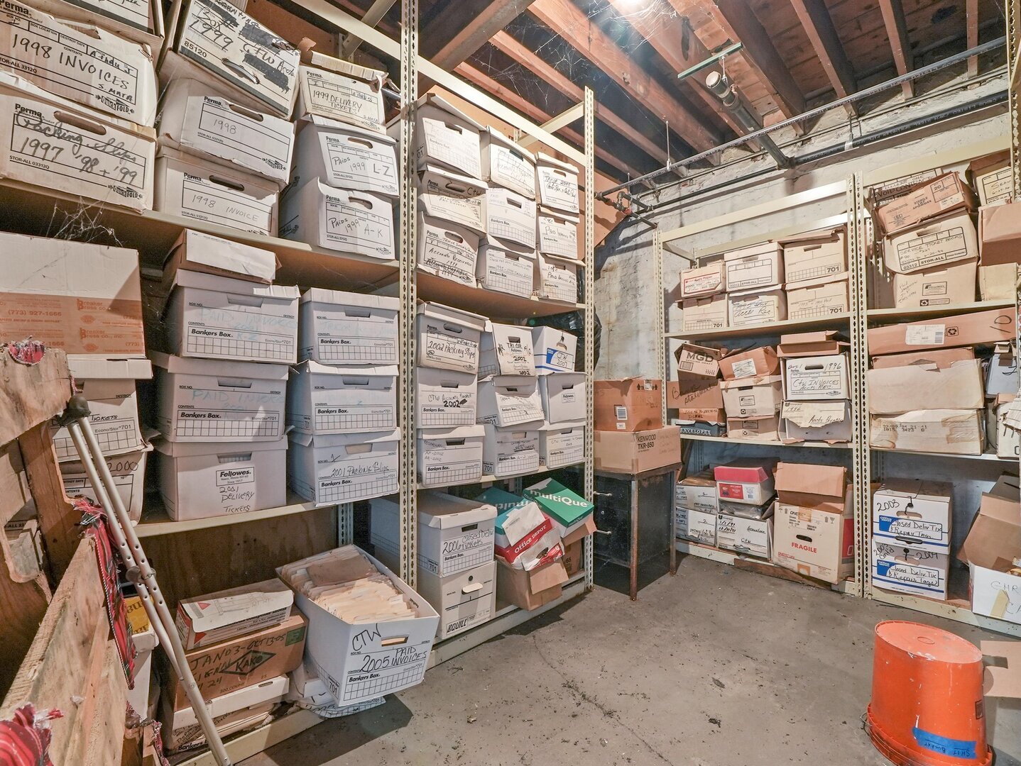 4606 W Cermak Road Property Photo 32