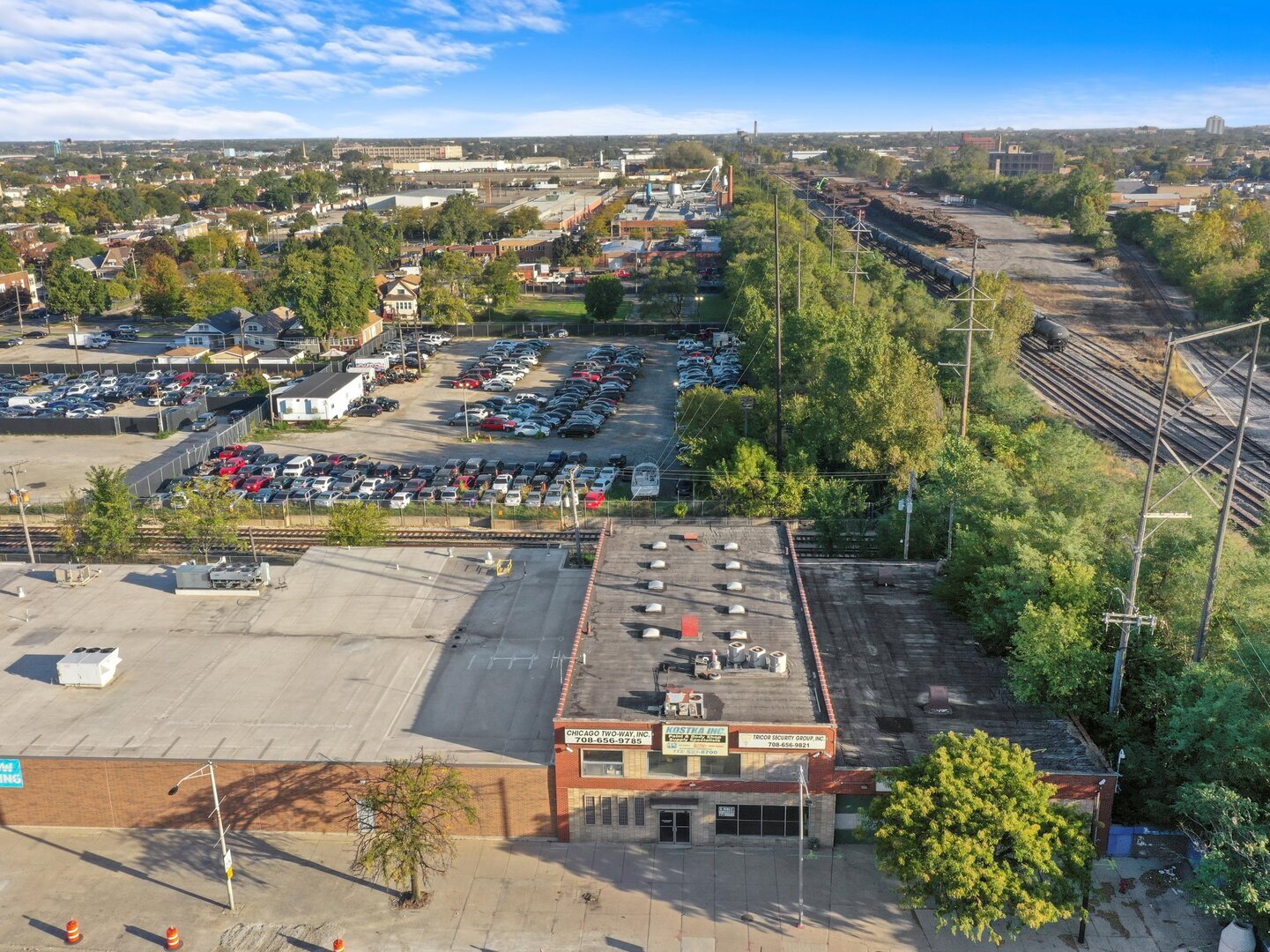 4606 W Cermak Road Property Photo 4