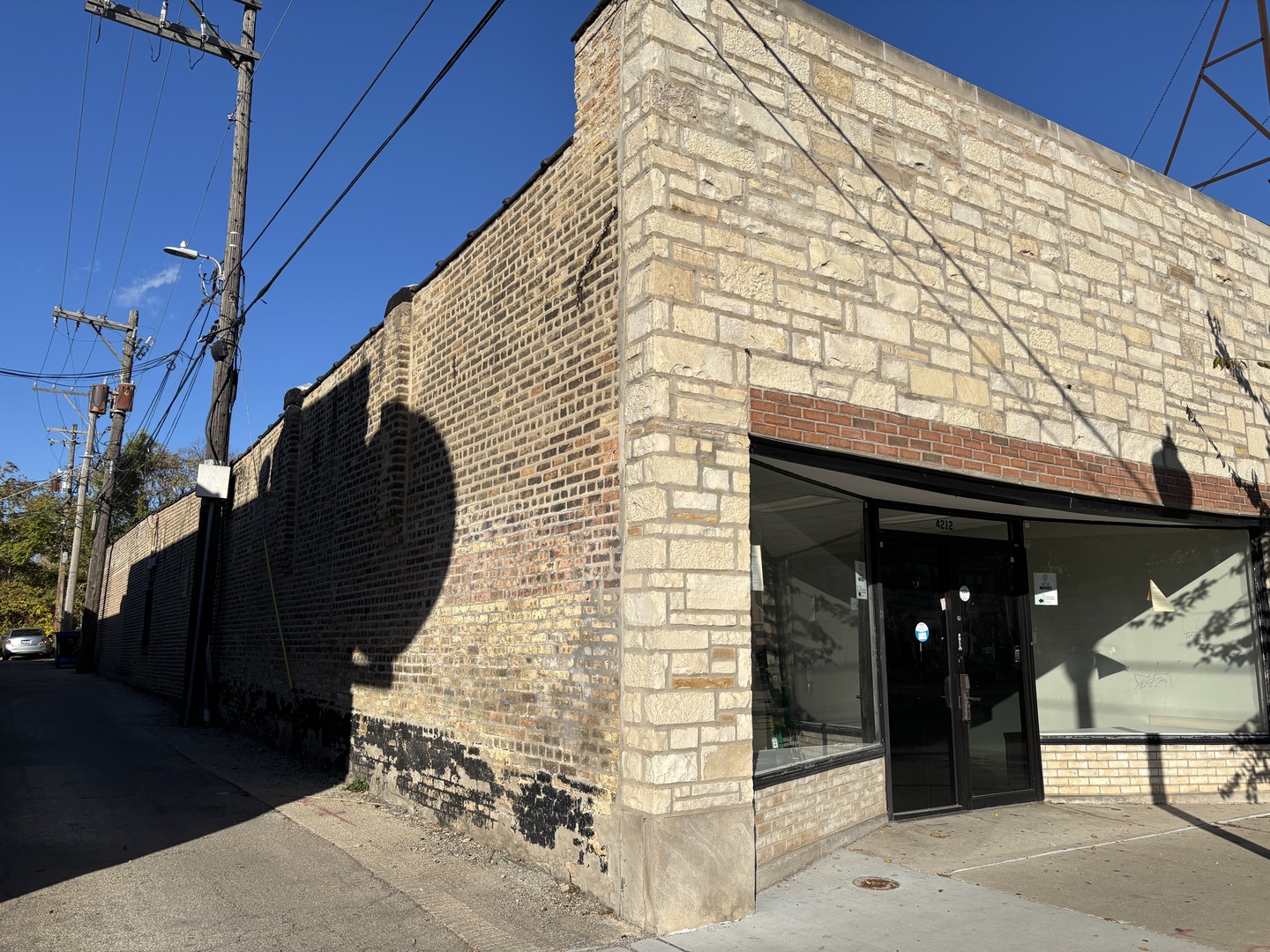 4212 W Irving Park Road Property Photo 1