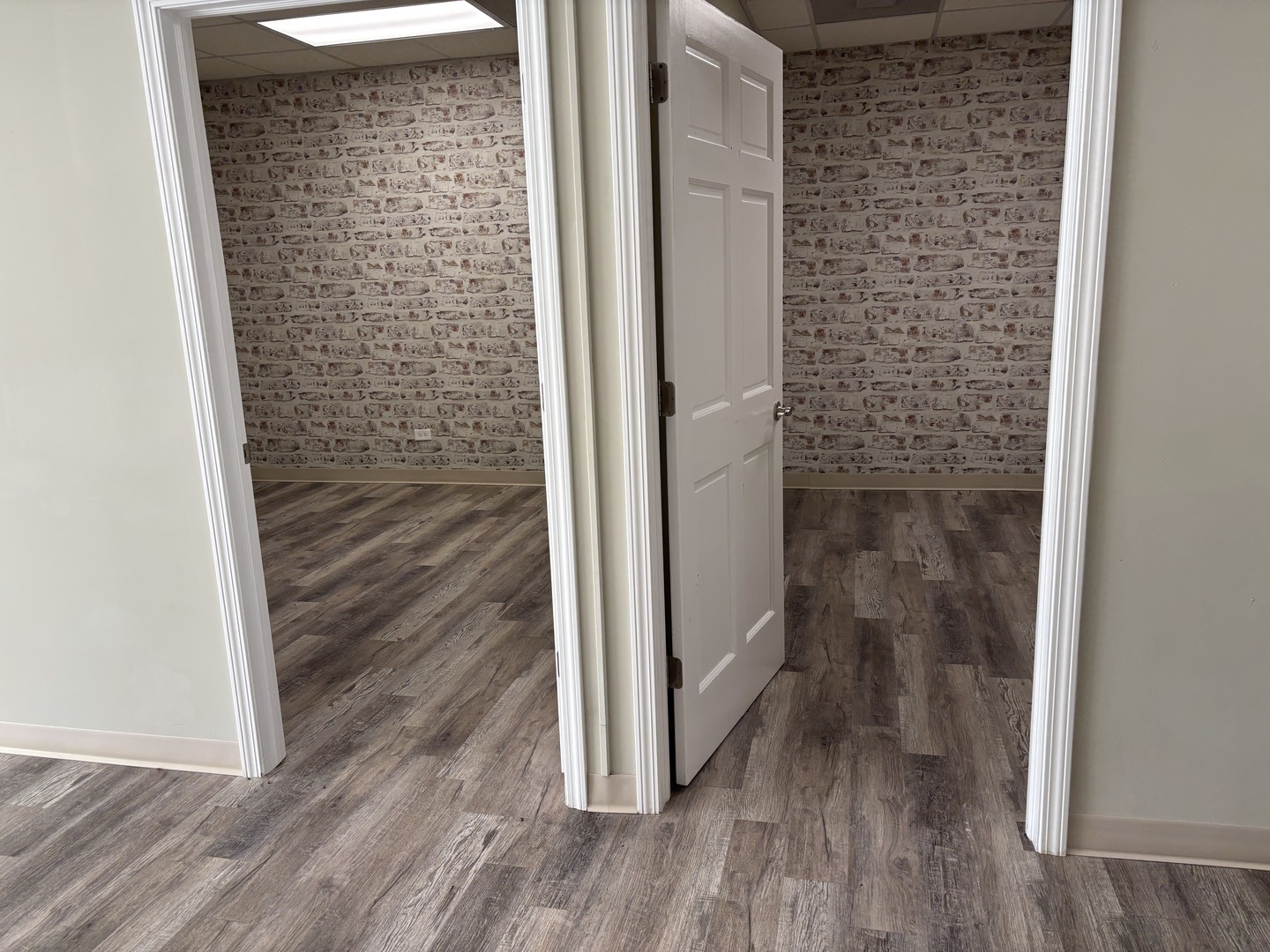 4212 W Irving Park Road Property Photo 7