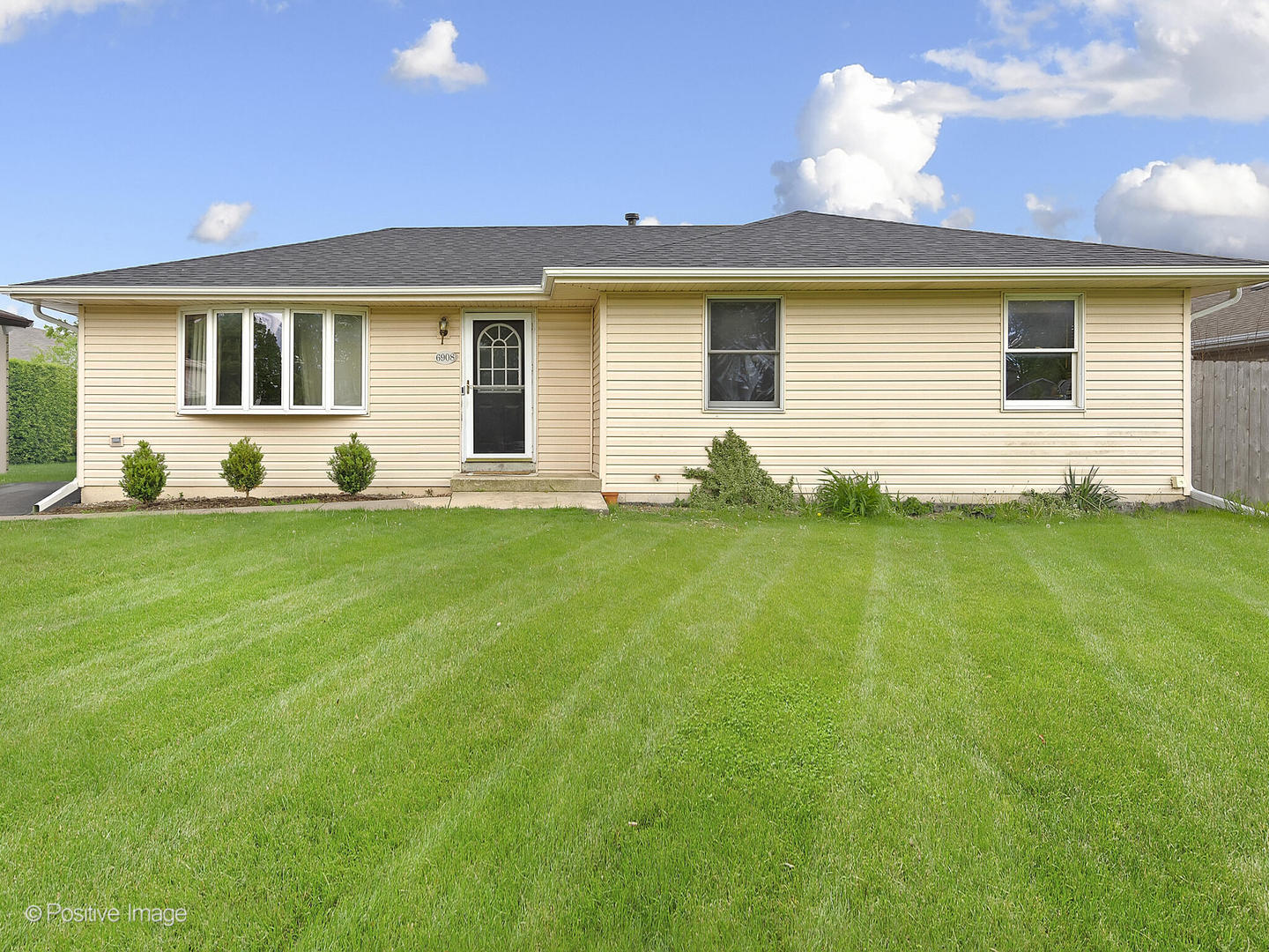 6908 Great Falls Drive Property Photo 1