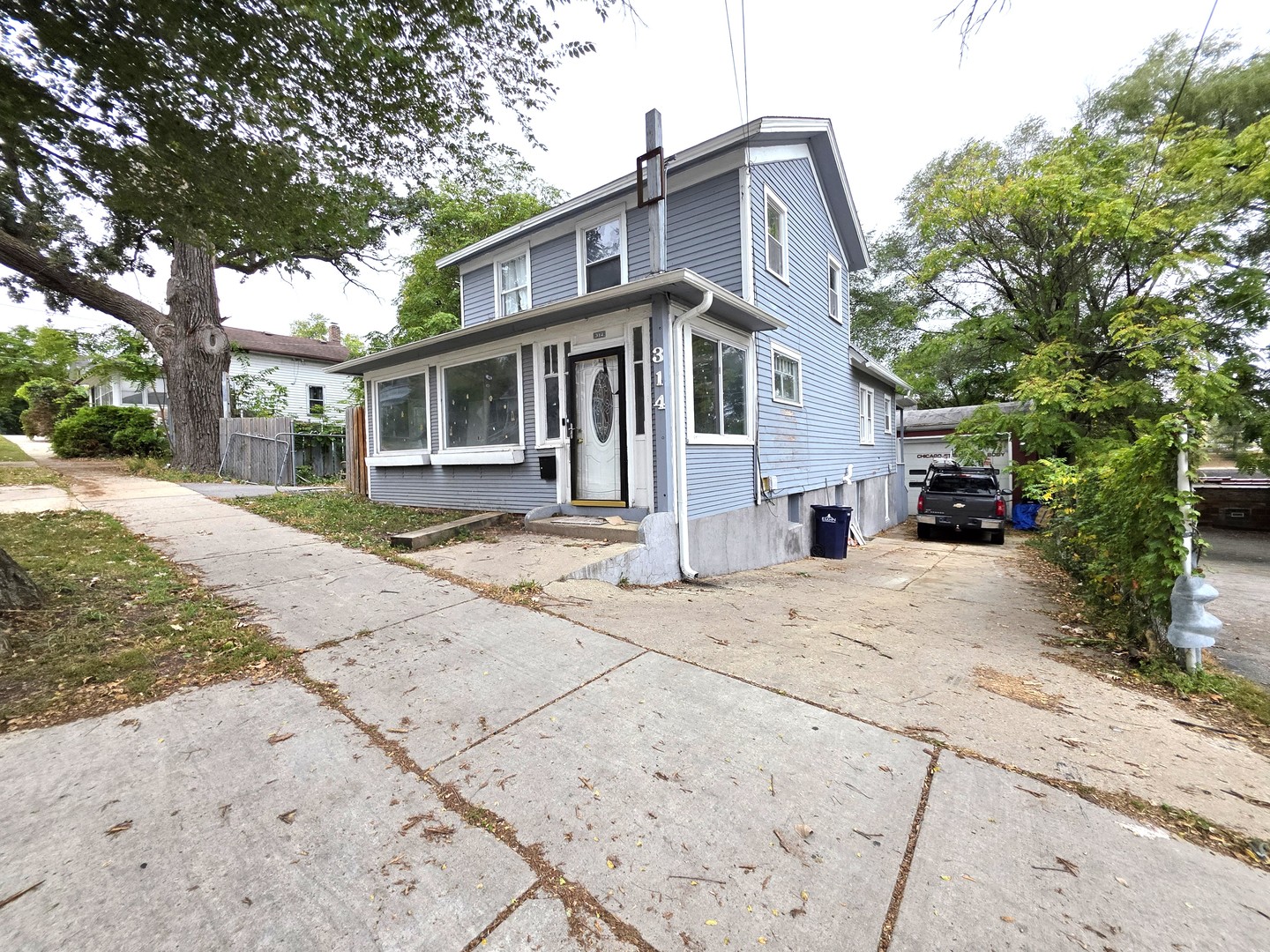 314 W Chicago Street Property Photo 2