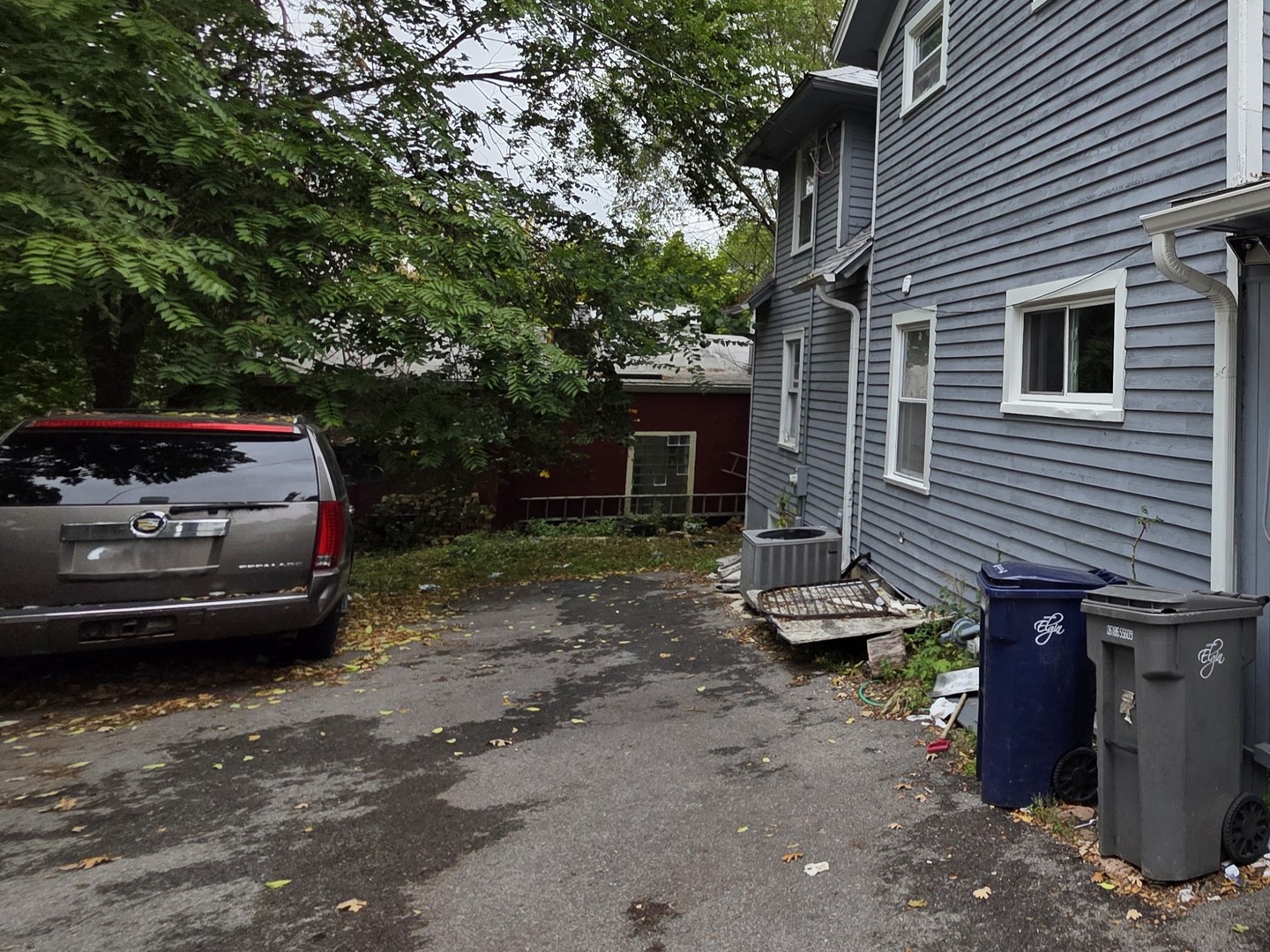 314 W Chicago Street Property Photo 4