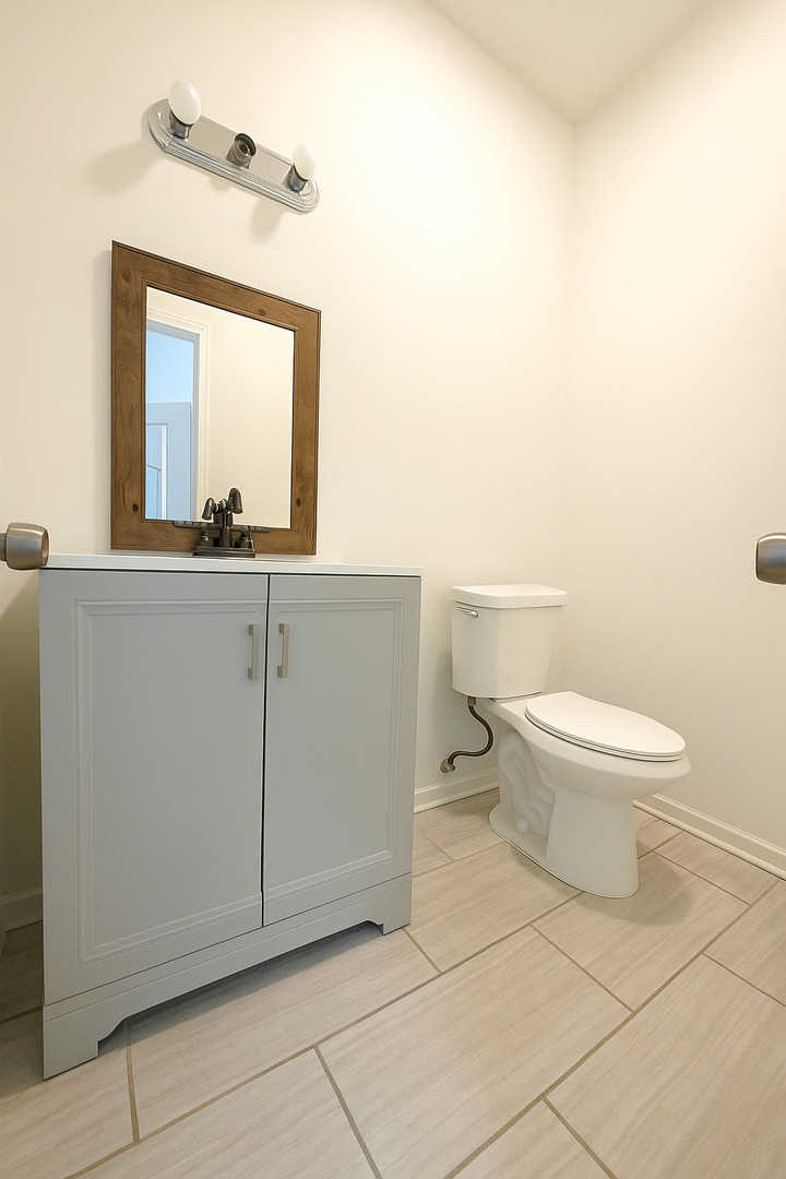 314 W Chicago Street Property Photo 11