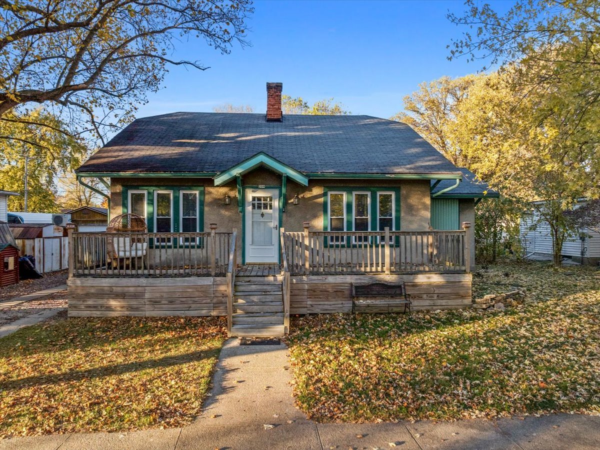 209 W Martin Street Property Photo 1