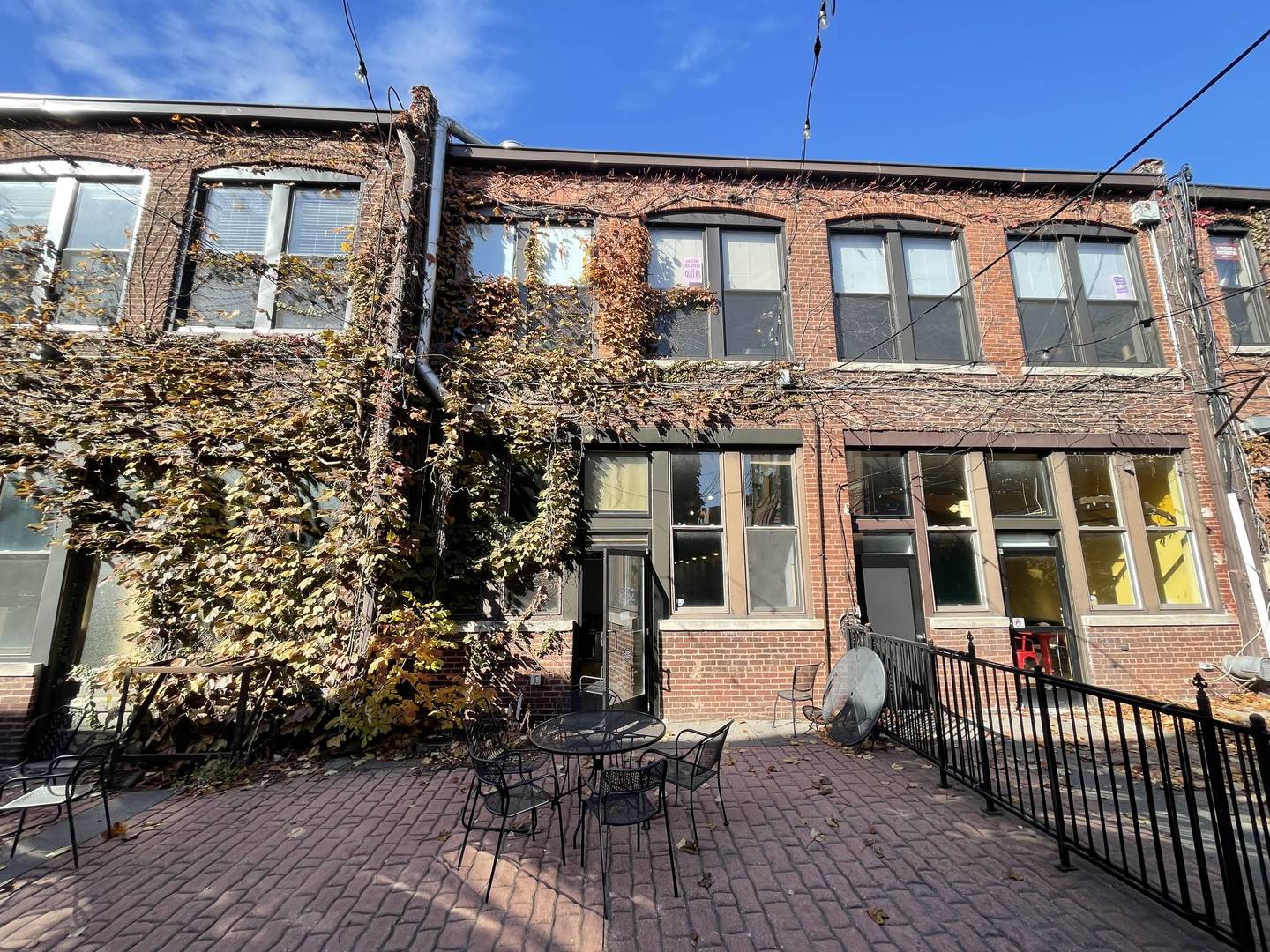 116 N Neil Street Property Photo 18