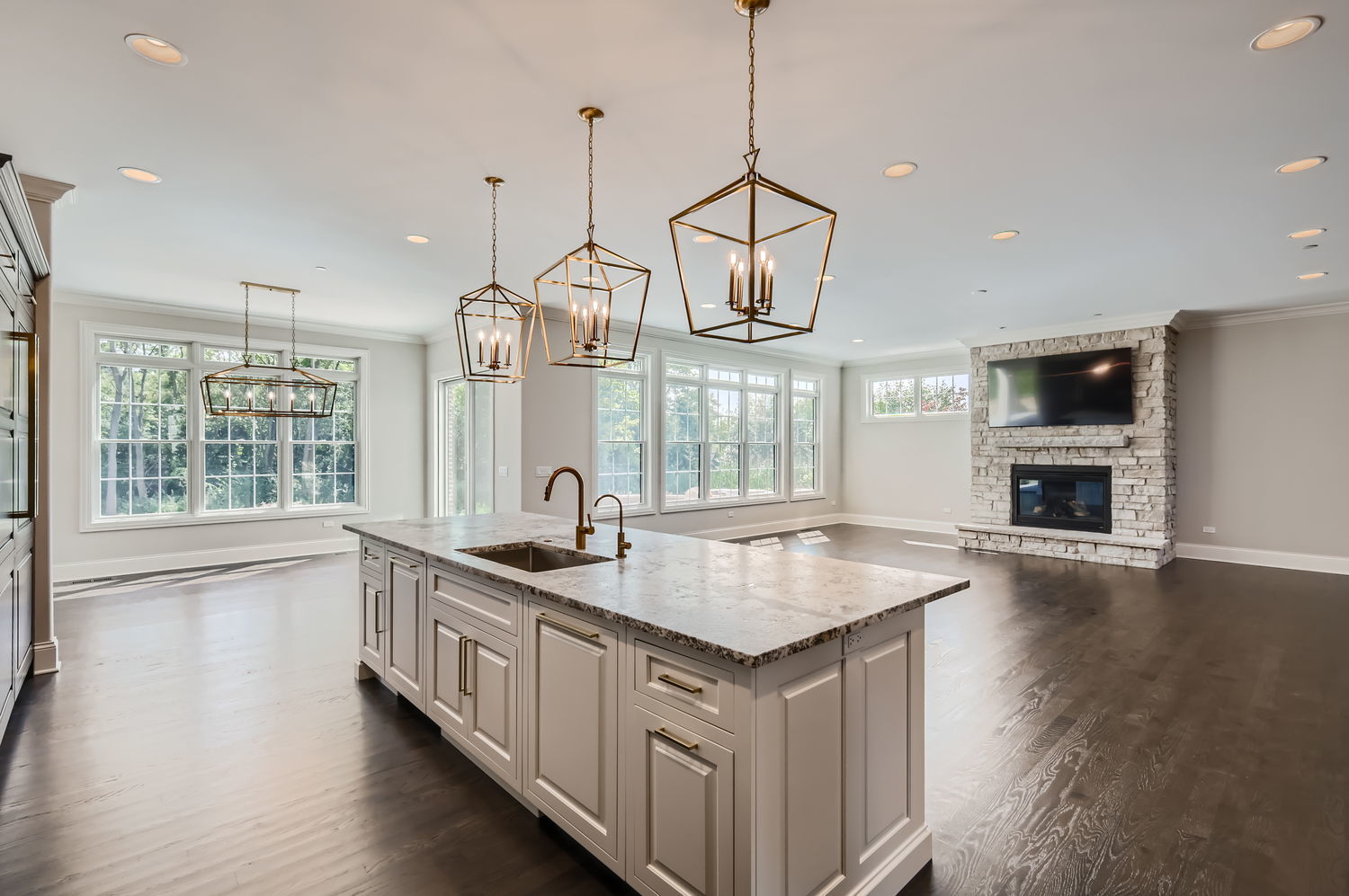 12511538 Property Photo 15