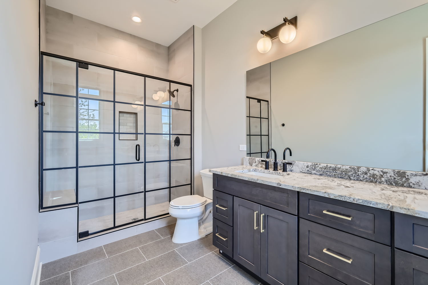 12511538 Property Photo 19