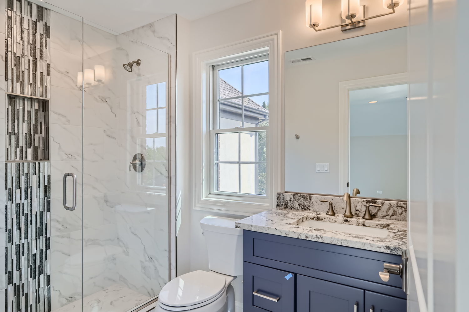 12511538 Property Photo 25