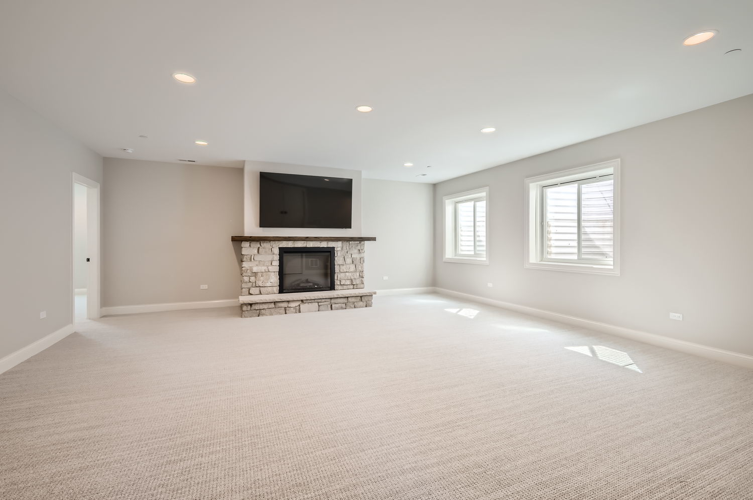 12511538 Property Photo 31
