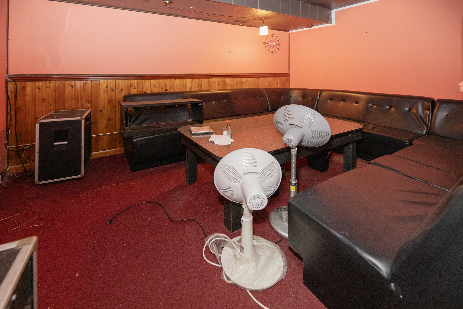 9224 Waukegan Road Property Photo 13